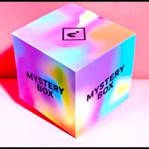 Cosmetics Mystery Box